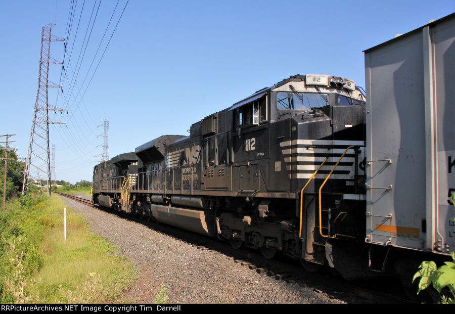 NS 1112 on 65E